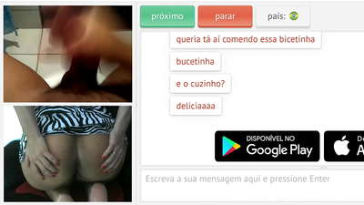 Kesên zewicî hez dikin temaşe bikin ku kesên xerîb masturbasyonê dikin